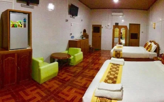 Nan Htike Yadanar Hotel