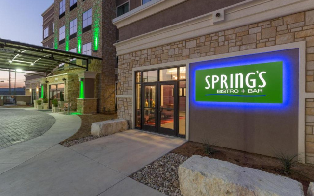 Holiday Inn San Marcos-Convention CTR Area by IHG