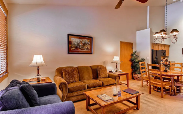 Trappeurs Crossing Resort by Steamboat Resorts