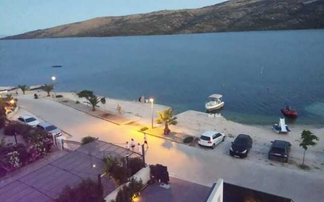 2-bed Apartment in Poljica Straight on Beach