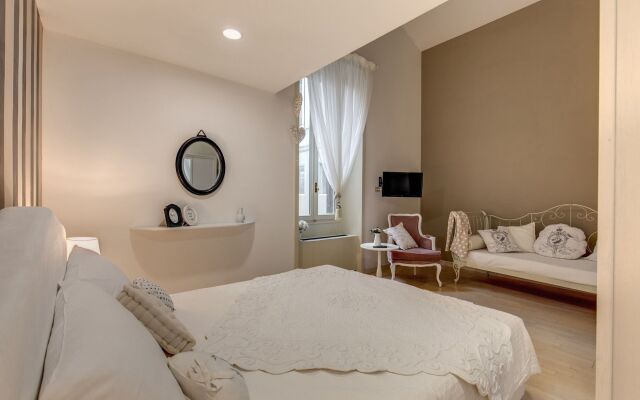 Trevi Miracle Suite
