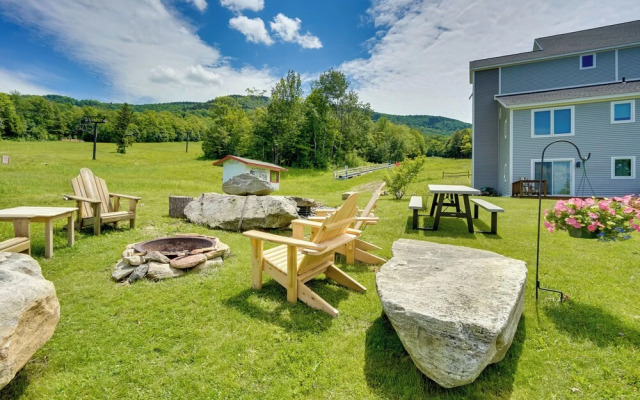 Ski-in/ski-out Magic Mountain Condo w/ Deck!