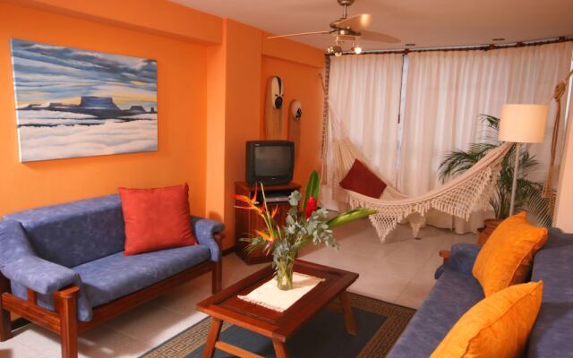 Costa Real Suites