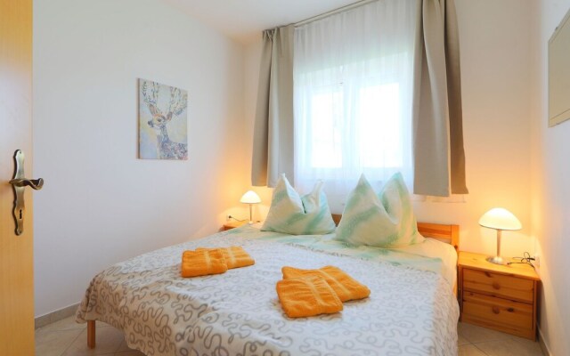 Amarillo 2 Balatonm Riaf rd
