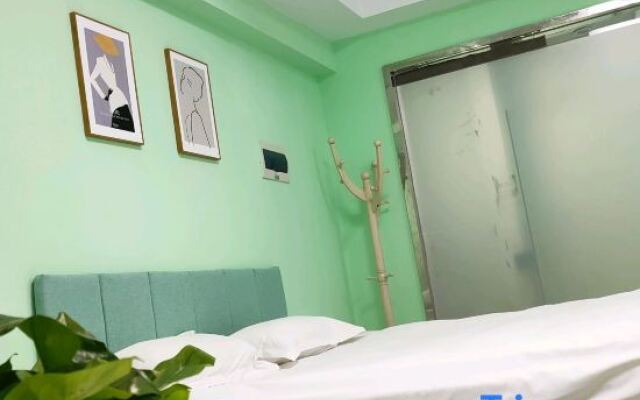 Qingcheng Theme Hotel(bengbu Wanda Store)