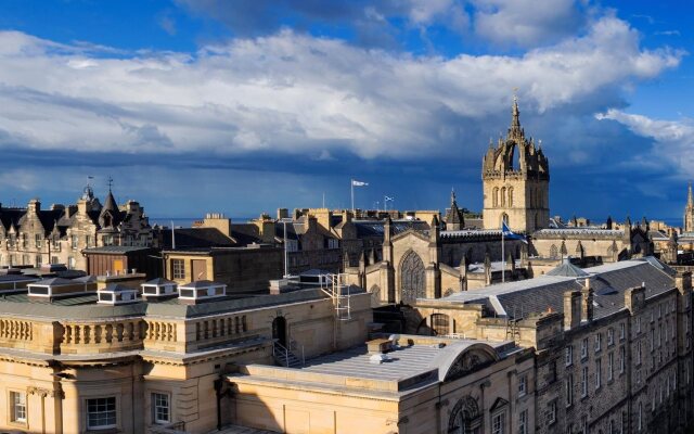 Radisson Collection Hotel, Royal Mile Edinburgh