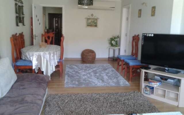 Sea Side Three Bedroom Apartment