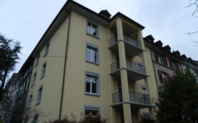 Swiss Star Delsbergerallee