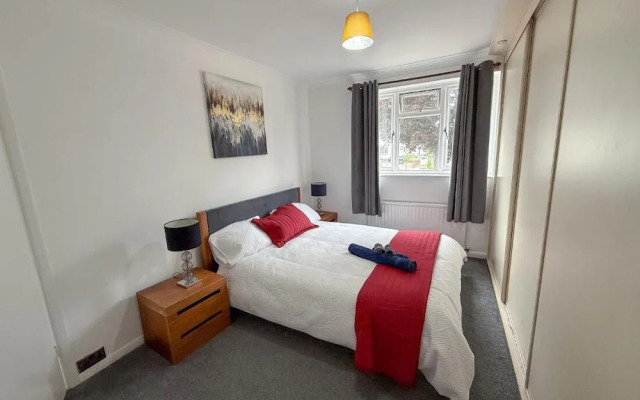 Bassetts House - Mins to Central London