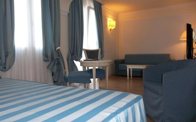 Hotel Italia Palace