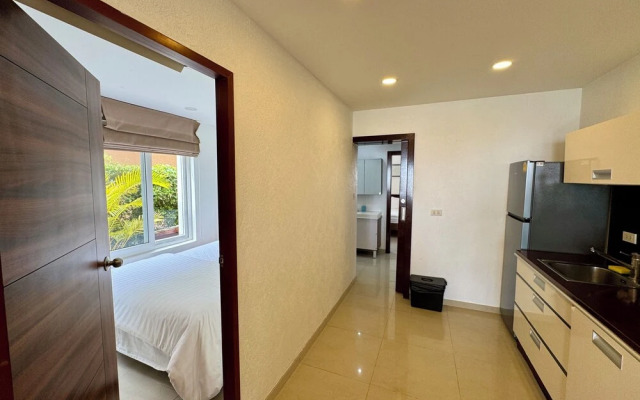 Siam Royal View Beachfront Villa by PSR