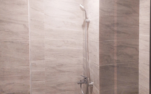 Highest Value Studio Room At Collins Boulevard Apartment