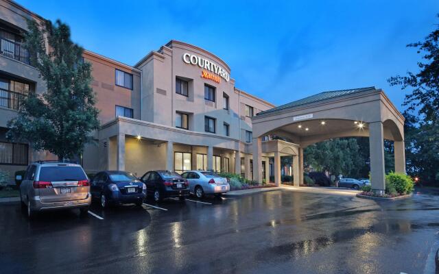 Courtyard by Marriott Providence Warwick