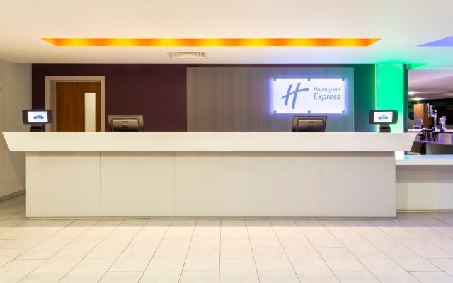Holiday Inn Express Dunstable, an IHG Hotel
