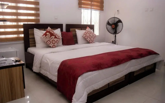 Rossy'S Apartments