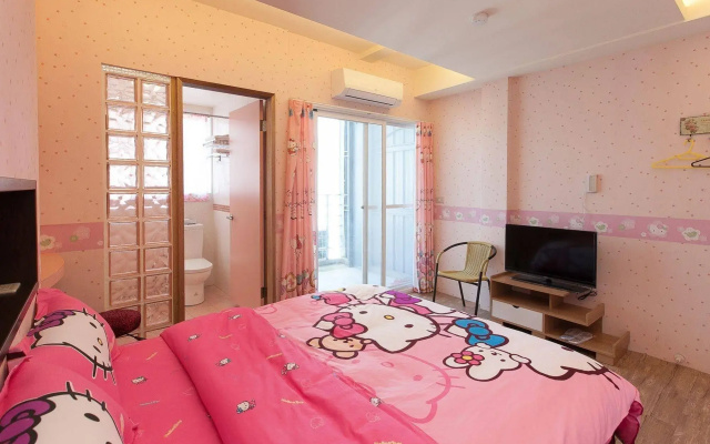 Royal Goods Residence Themed Suites