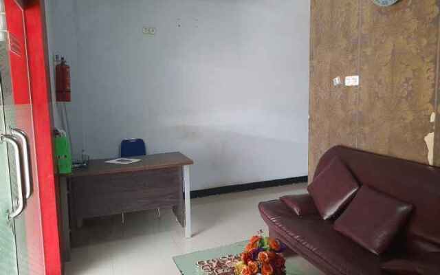 OYO 3172 Pondok Dian Minasa Upa