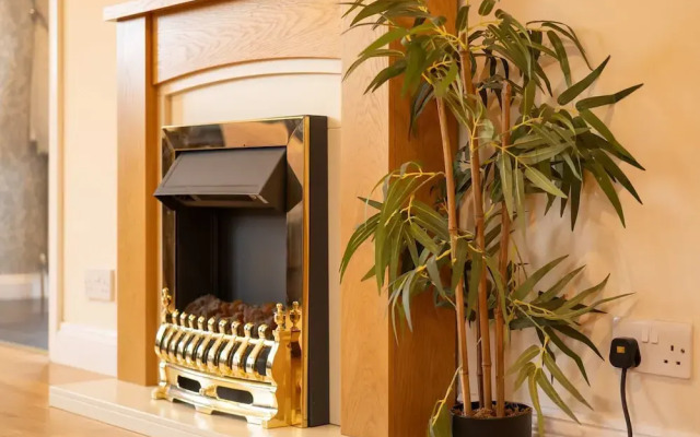 Elckys Lodge - Hot Tub Retreat Near York