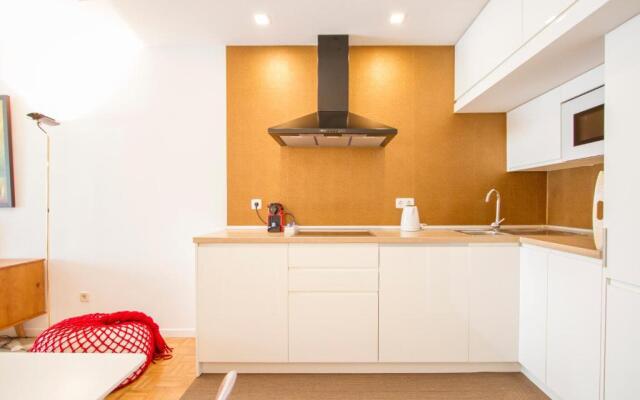 Ud Apartments - Atocha Stylish with Pool
