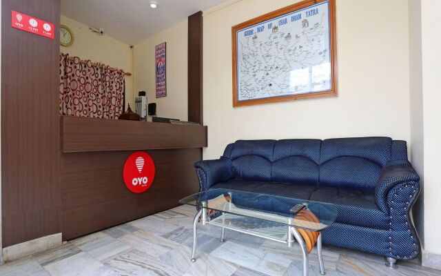 OYO 13243 Hotel City Castle