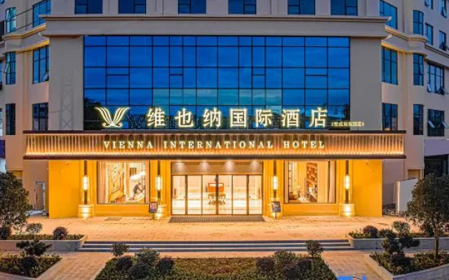 Vienna International Hotel (Kunming Jingkai District Yuecheng Science and Technology Park Branch) – Exterior – Kunming
