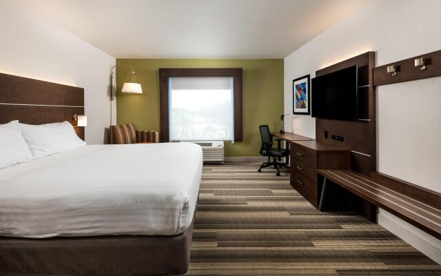 Holiday Inn Express Bartow, an IHG Hotel