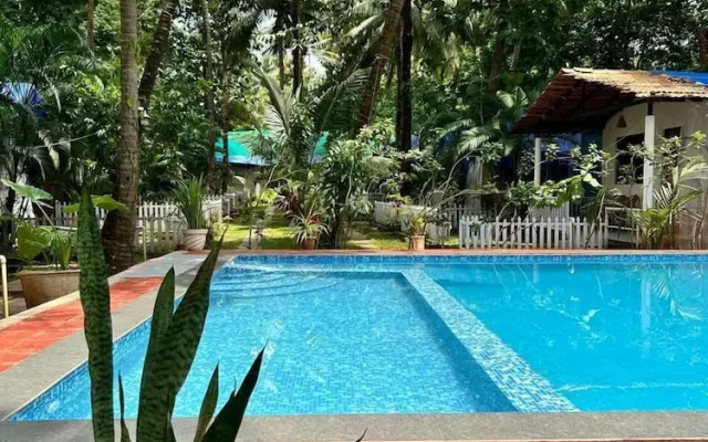 Kings Villa Resort