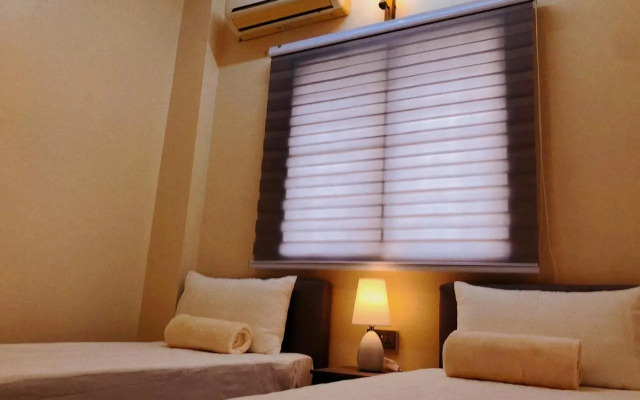 101 Sky Mirror Homestay