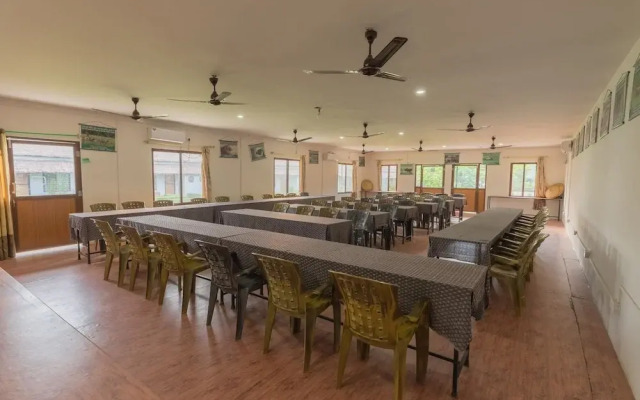 SPOT ON 638 Bardiya Gaida Camp