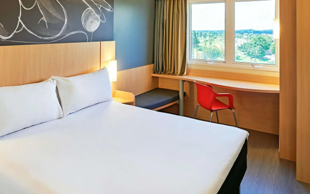 ibis Rio Branco