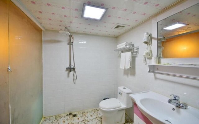 Oasis Hotel - Beijing