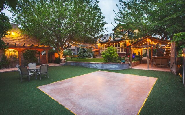 Downtown Historic Bed and Breakfast