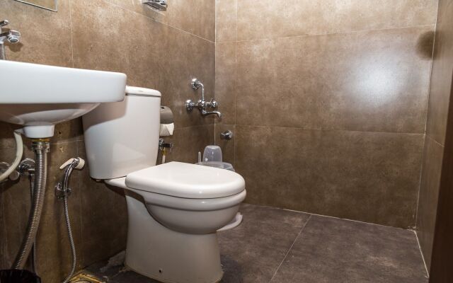 FabHotel Astra Suites