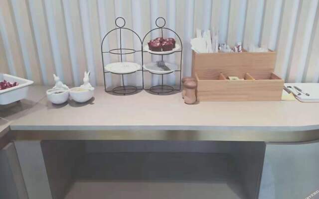Shenqiu Vienna 3 Hotel