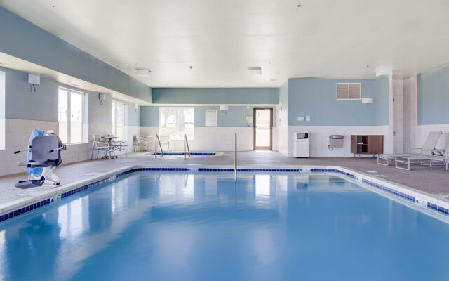 Holiday Inn Express & Suites Chickasha by IHG