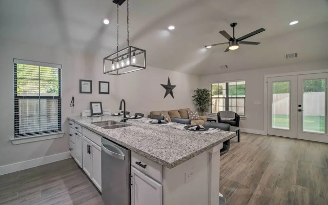 Well-appointed Montgomery Home w/ Fenced Yard