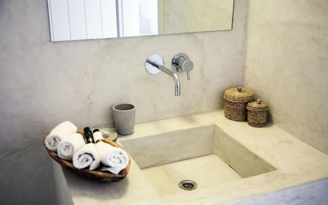 Seafront Villa Paros 3 Bedroom Luxury Villa With Pool
