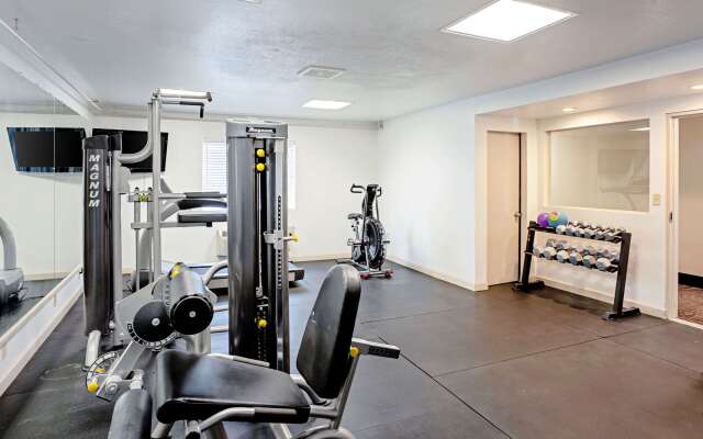 Quality Inn Frontier at U.S. Hwy 30