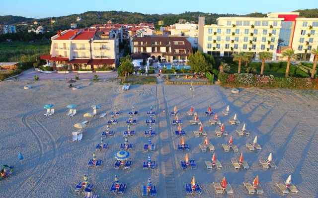 Hotel Oaz
