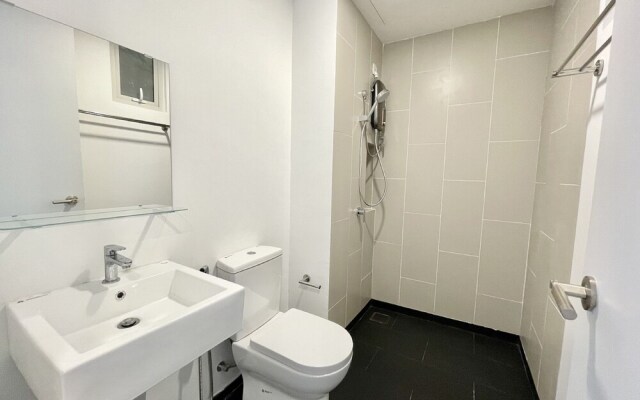 UNA Serviced Apartment by MOKA