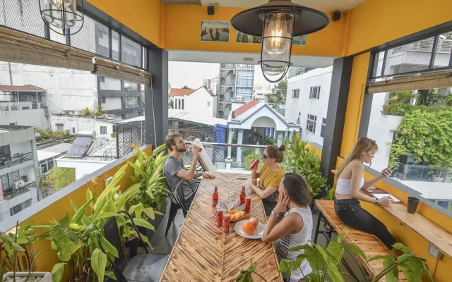 Pham Ngu Lao Center Chill House 8