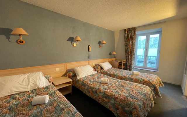 Hotel CORONA Lourdes