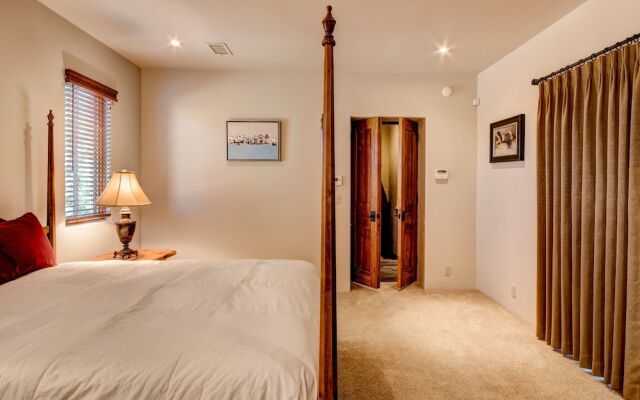 The Sunrise Retreat by Vtrips