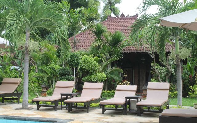 Tirta Sari Bungalows & Spa