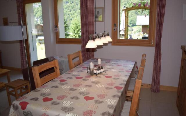 Apartment La Tibolire