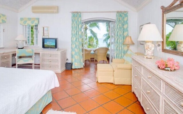 Emerald Beach 2 - Villa Allamand