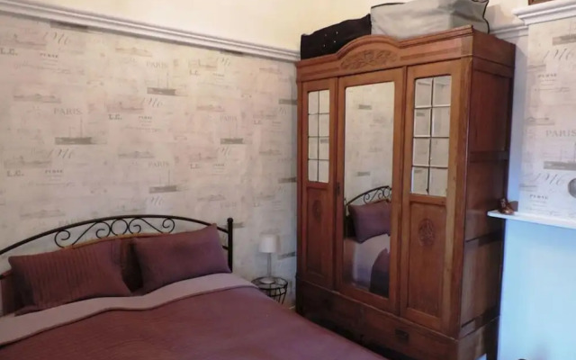 Florivan Comfortable Holiday Residence