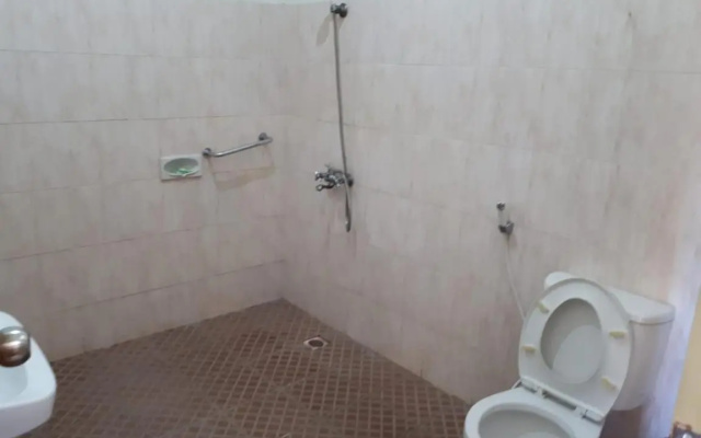 Hotel Wailiti – Bathroom – Maumere