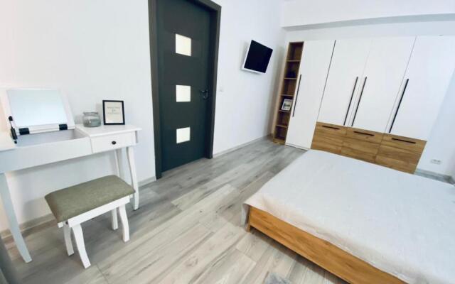 Aleyna Studio