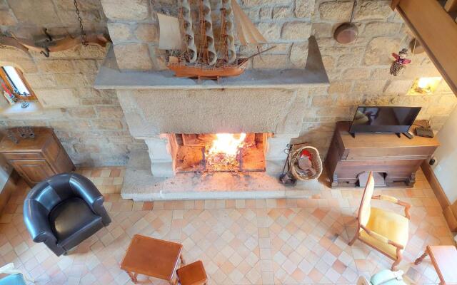 Breton granite stone house with fantastic sea views